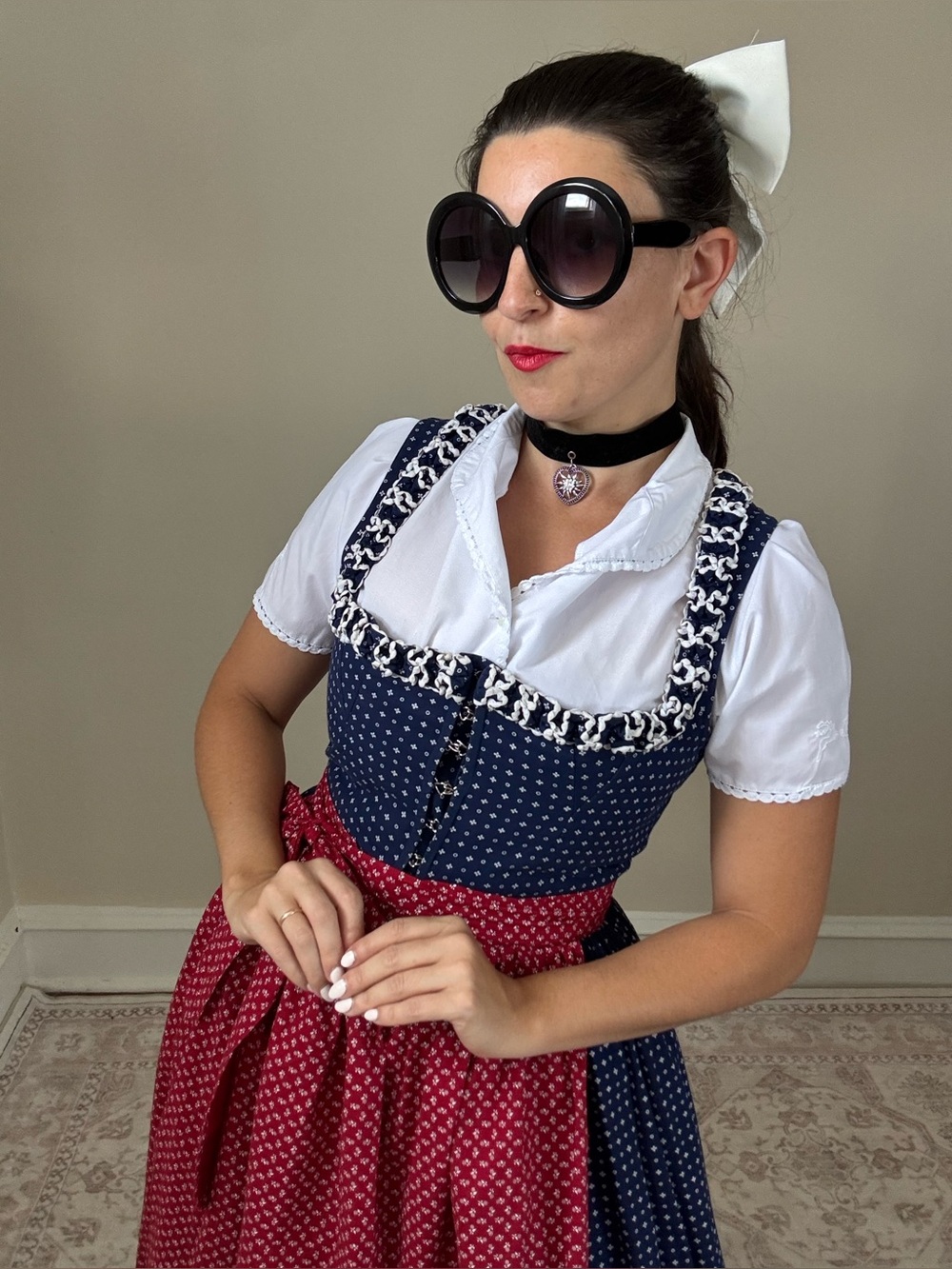 White short sleeve Dirndl blouse size 38/small